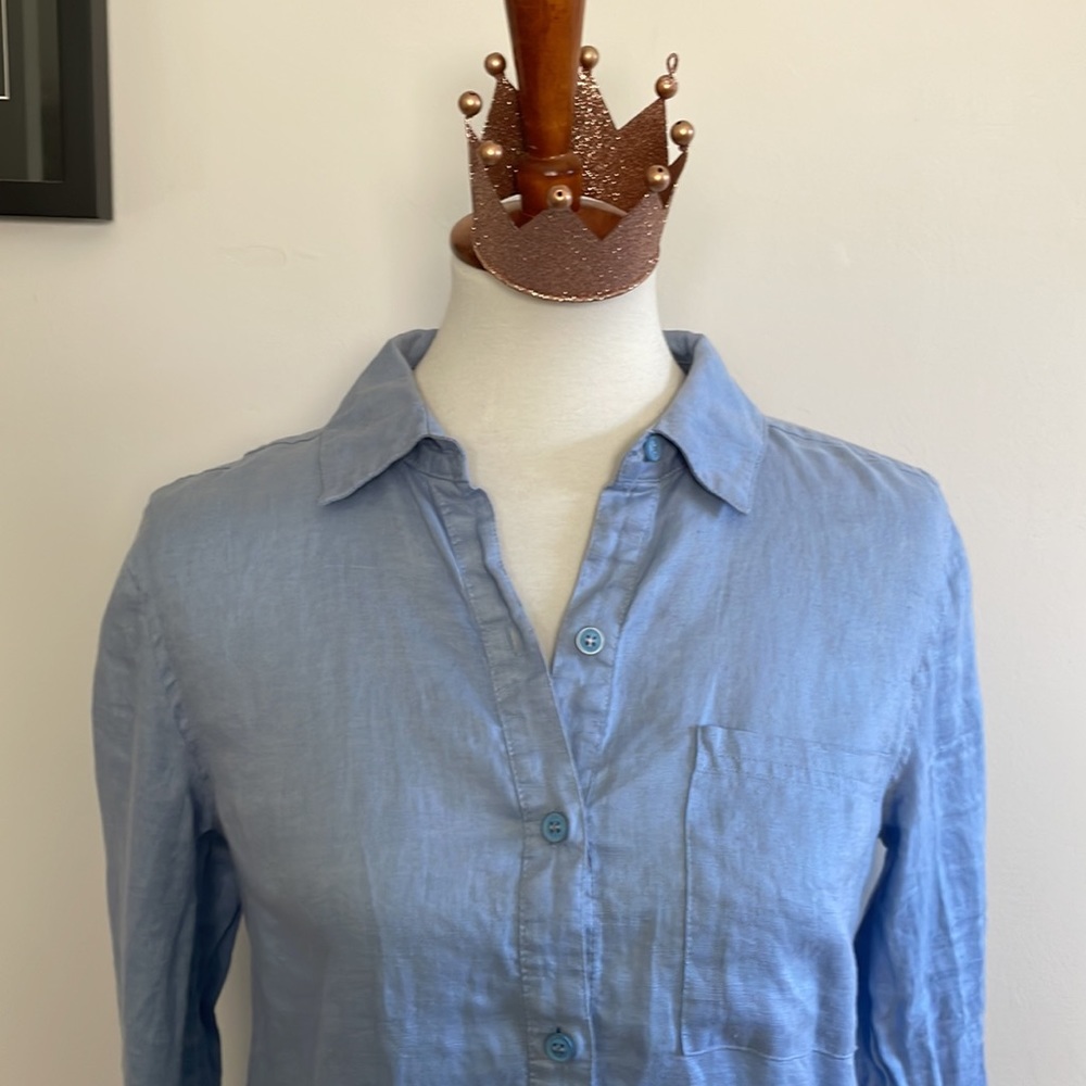 NWOT Micheal Stars Linen Blue Button Down - Picture 5 of 9